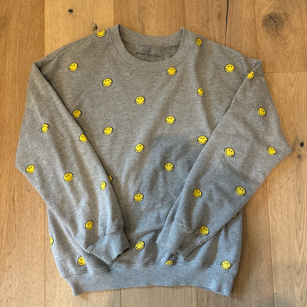 Pacsun Smiley Crewneck